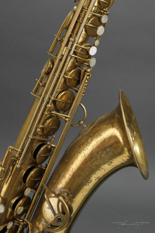 **Vorrätig** 1937er SELMER Balanced Action Tenorsaxophon, #23569, vergoldeter S-Bogen