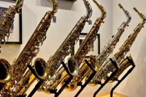 Behind the Scenes Henri SELMER Paris ReWIND Days. SELMER Vintage Saxophones, Mark VI, SBA